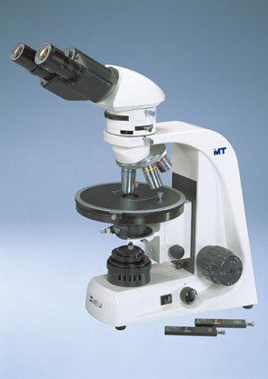 polarizing research microscope